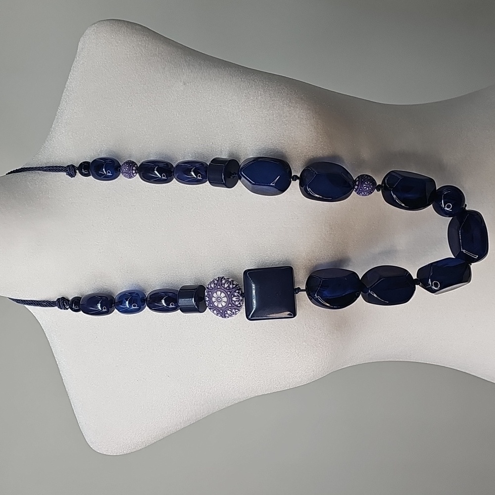 Chico's Elegant Blue‎ Necklace w Varied Stones & Baubles Paisley Boho